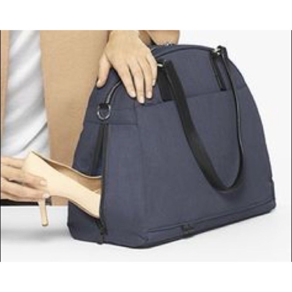 Lo & Sons Navy Blue Travel Tote
